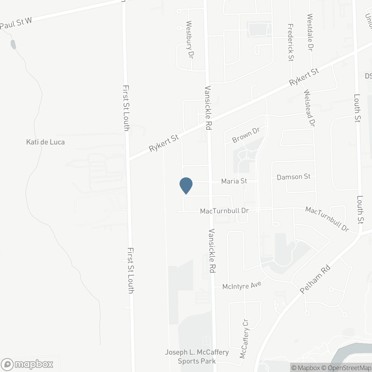 18 BRIARWOOD DRIVE, St. Catharines, Ontario L2S 4A7